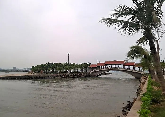 Hotel Swan Tuan Chau Ha Long